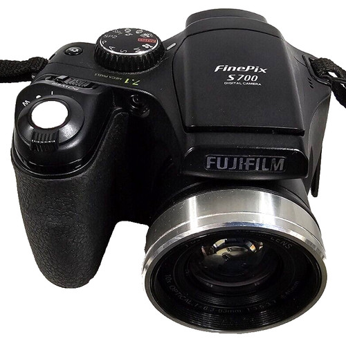 Fujifilm finepix series - series, s700