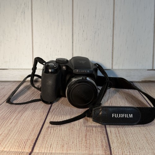 Fujifilm finepix s700 - fujifilm,