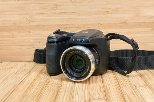 Fujifilm finepix s700 - fujifilm,
