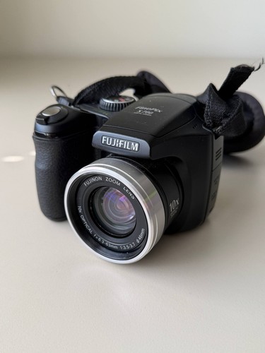 Fujifilm finepix s700 - fujifilm,