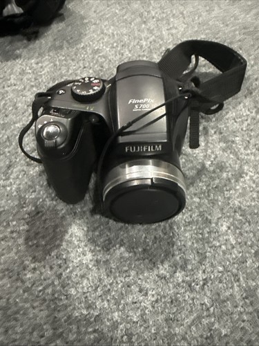 Fujifilm finepix s700 zoom - finepix,